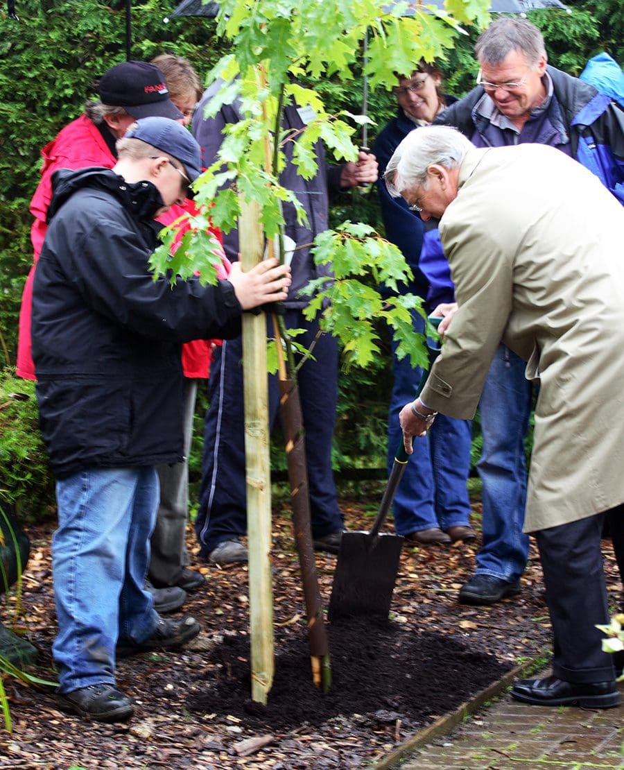 Duke of Gloucester planting a tree in 2008