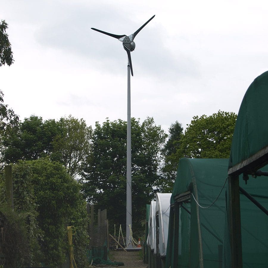 Installing the wind turbine at Horticap